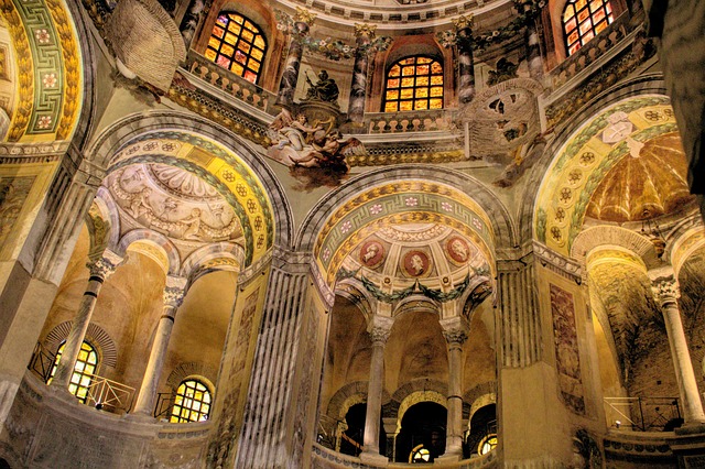 città